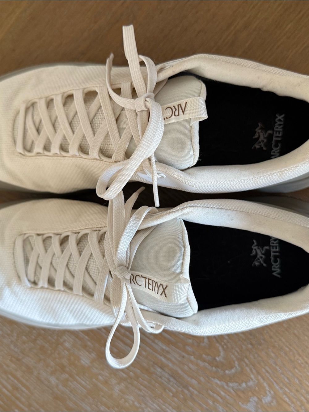 Arc'teryx Men’s Off-White Low-Top Sneakers